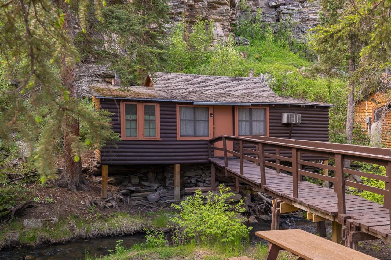 Harney Camp Cabins Хилл-Сити Экстерьер фото